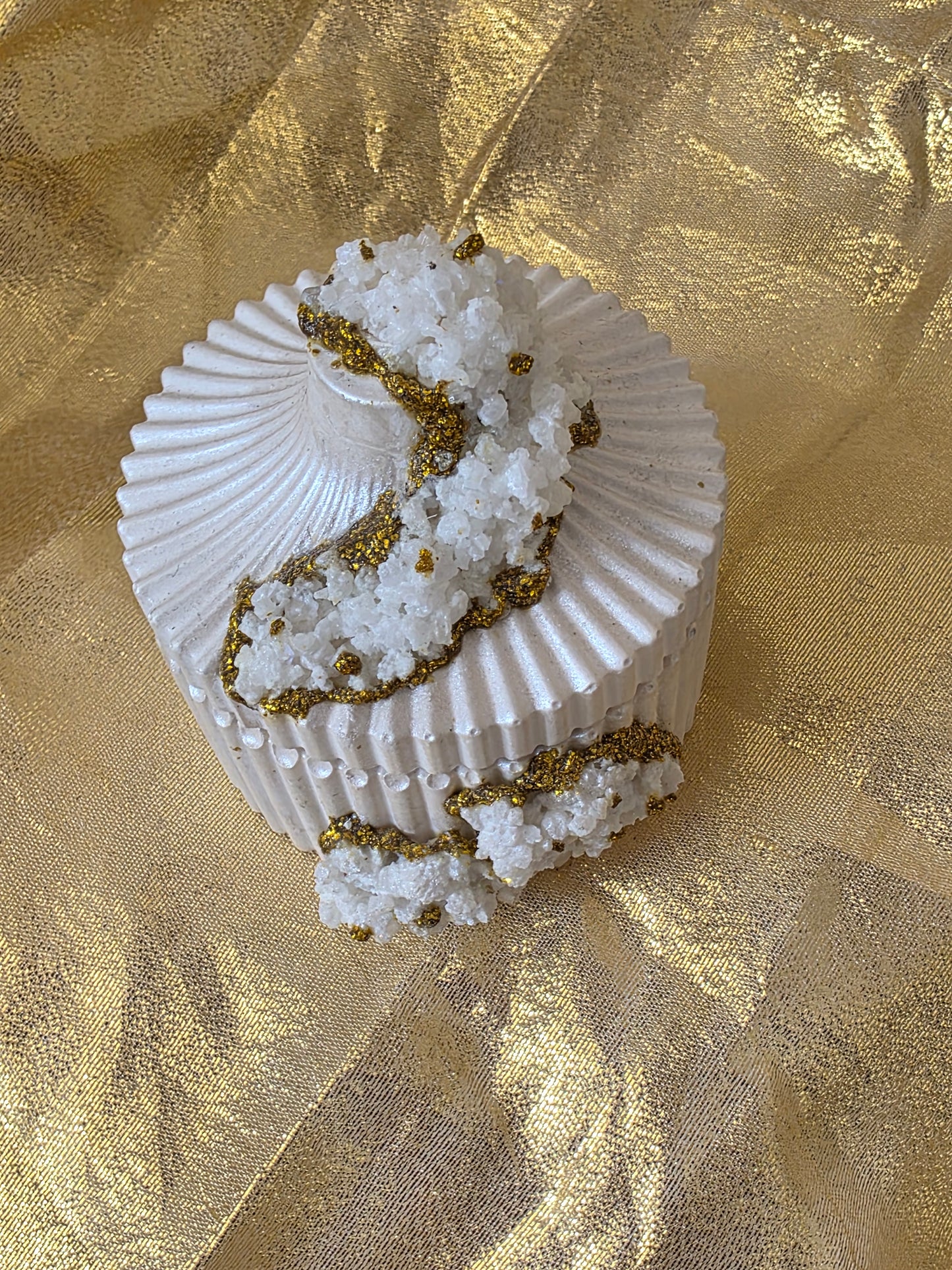 Luxe Crystal Trinket Jar – White Gold Elegance