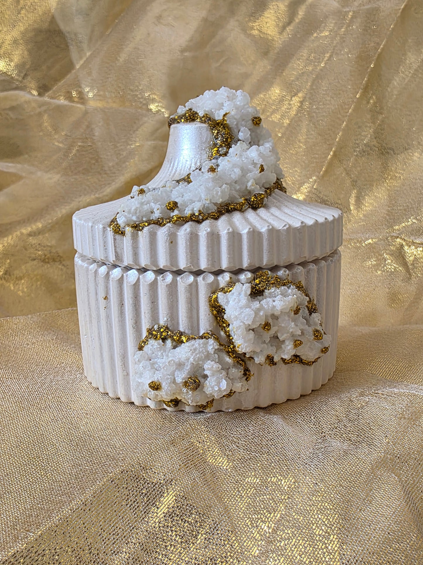 Luxe Crystal Trinket Jar – White Gold Elegance