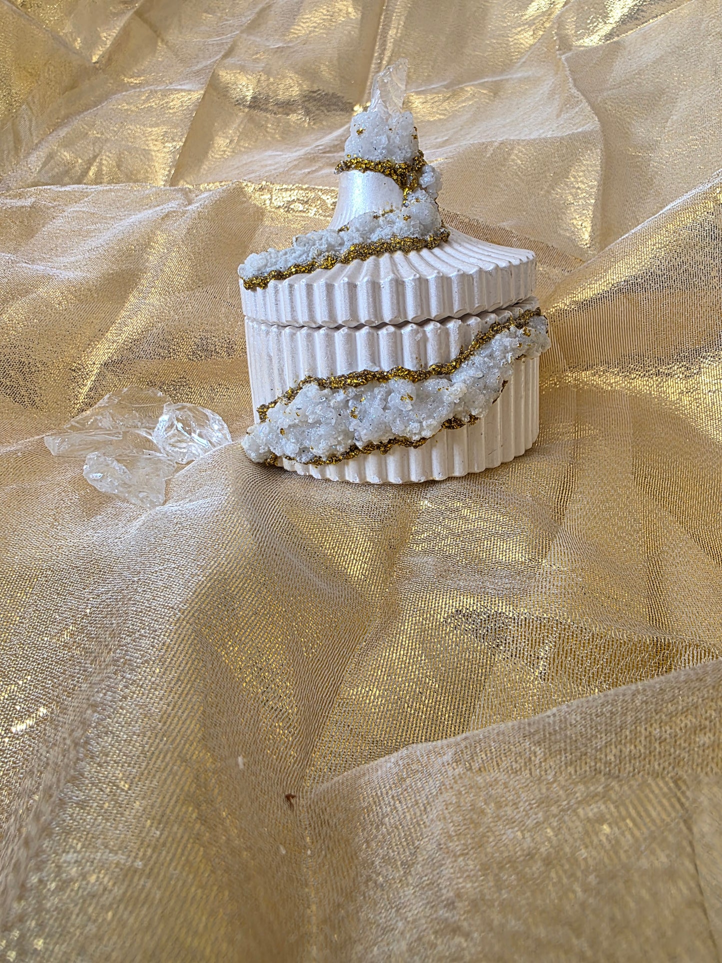 Fluted Ribbed Design