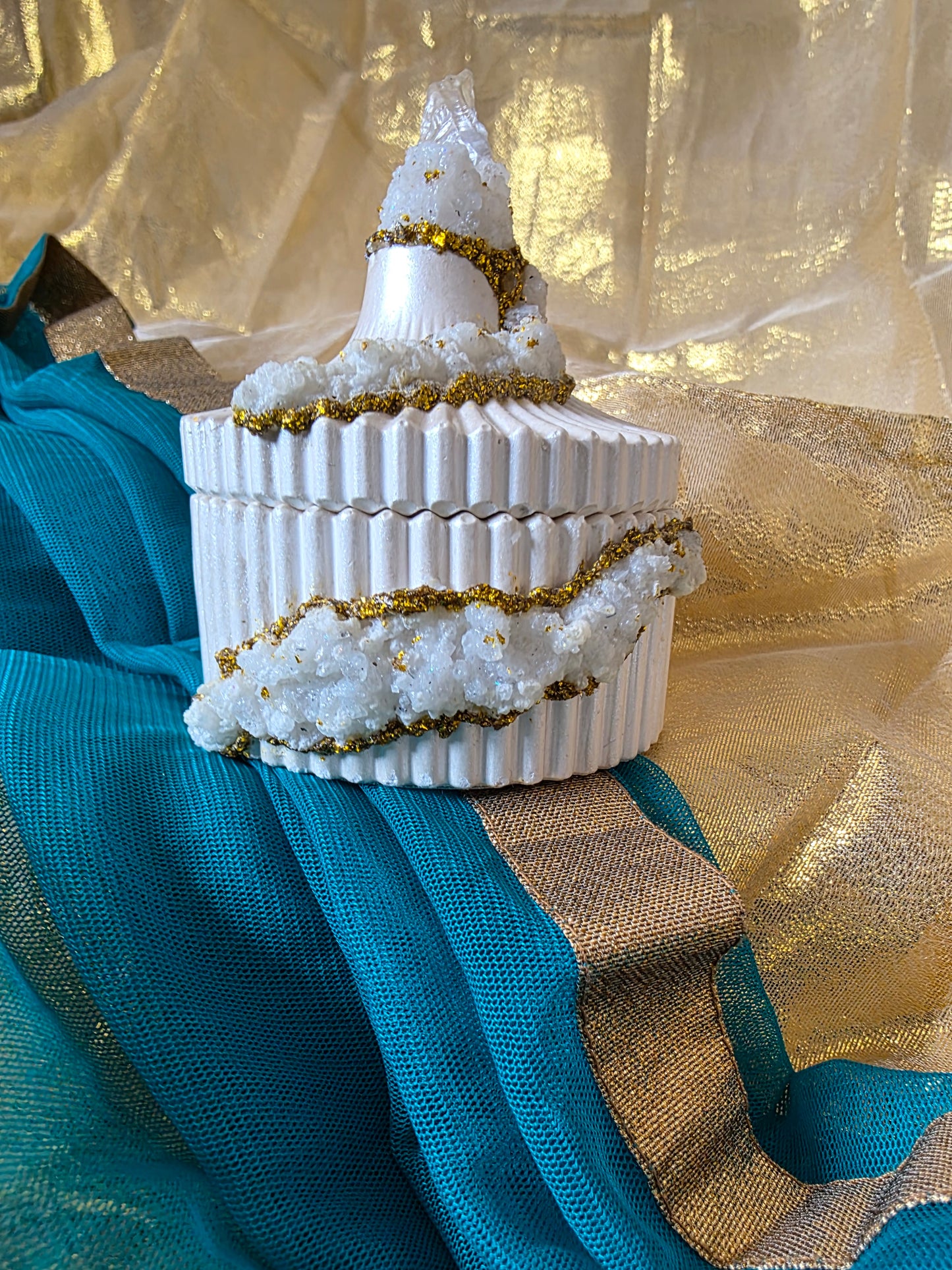 Fluted Ribbed Design